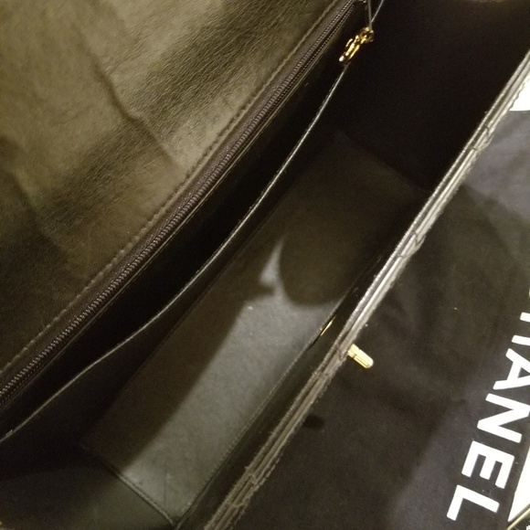 Chanel bag - Picture 2 of 6